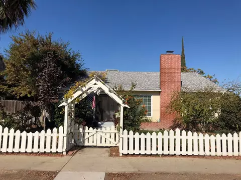 1219 3rd St, Clovis, CA 93612 photo 1