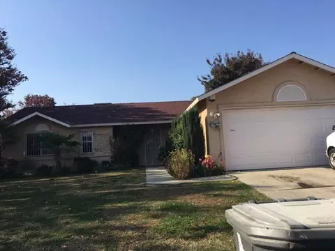 1182 Colombard Dr, Madera, CA 93637 photo 1