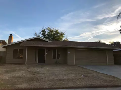 1265 E North Ave, Reedley, CA 93654 photo 1
