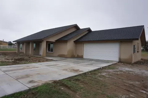 29922 Avenue 22, Madera, CA 93638 photo 1
