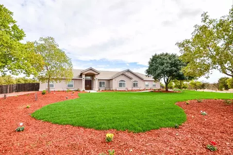 16397 Paula Rd, Madera, CA 93636 photo 1