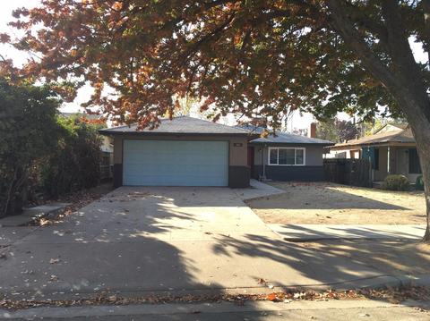 44 E Strother Ave, Fresno, CA 93706 photo 1