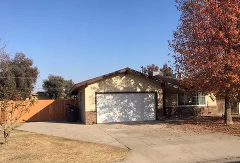 1013 Riverview Dr, Madera, CA 93637 photo 1