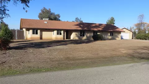 12468 Mesa Dr, Madera, CA 93636 photo 1