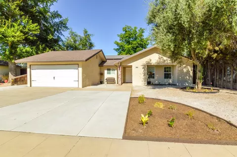 1241 Fordham Ave, Clovis, CA 93611 photo 1