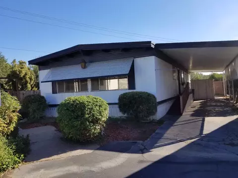 1724 Minnewawa #137, Clovis, CA 93612 photo 1