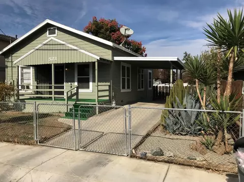 523 E Valley St, Coalinga, CA 93210 photo 1