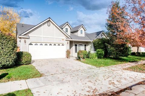 350 E Olson Ave, Reedley, CA 93654 photo 1