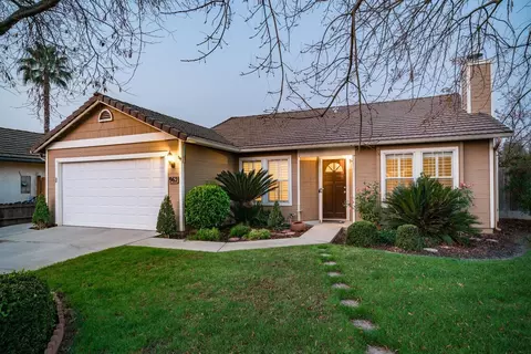 962 Harvard Ct, Madera, CA 93637 photo 1