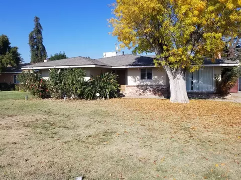 2220 Mary St, Sanger, CA 93657 photo 1