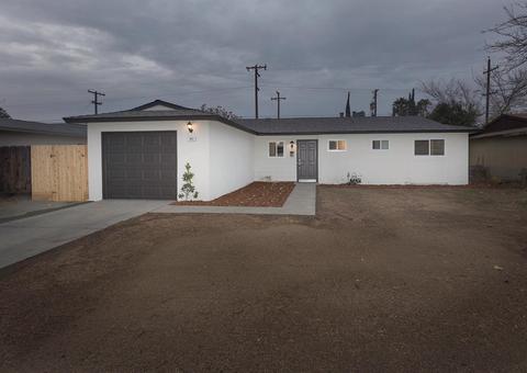 935 Brookside Dr, Clovis, CA 93612 photo 1
