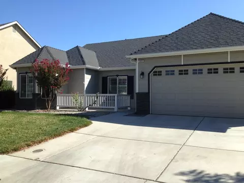 1005 Jubilee Ct, Lemoore, CA 93245 photo 1