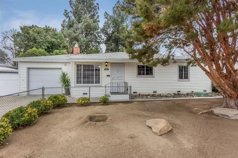 504 Keats Ave, Clovis, CA 93612 photo 1