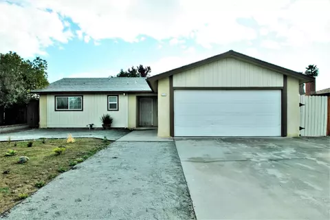 1764 Bellaire Ave, Clovis, CA 93611 photo 1