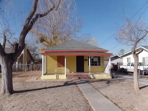 921 E 5th St, Madera, CA 93638 photo 1