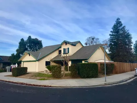 3239 Bundy Ave, Clovis, CA 93611 photo 1