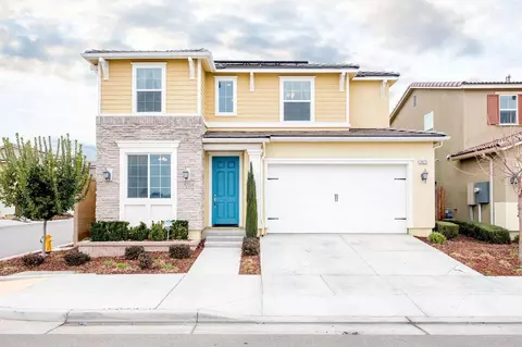3475 Richmond Ave, Clovis, CA 93619 photo 1