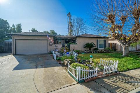 276 W Richert Ave, Clovis, CA 93612 photo 1