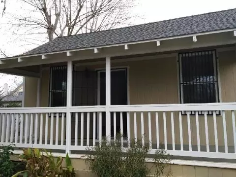 205 N K St, Madera, CA 93637 photo 1