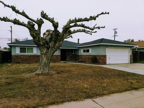 861 W San Gabriel Ave, Clovis, CA 93612 photo 1