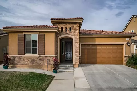 3525 Bellaire Ave, Clovis, CA 93619 photo 1