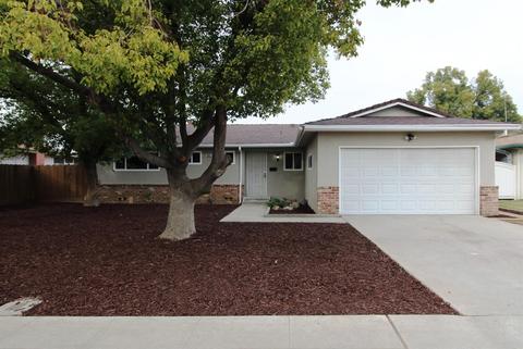 895 W Holland Ave, Clovis, CA 93612 photo 1