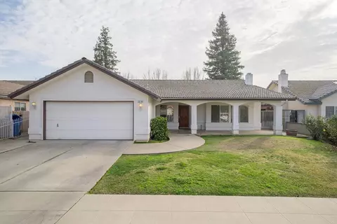 2326 Beechwood Way, Madera, CA 93637 photo 1