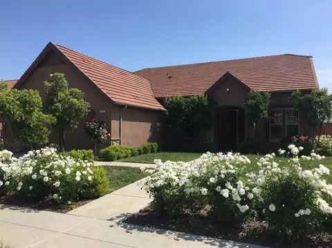 1915 N Pamela Ave, Clovis, CA 93619 photo 1