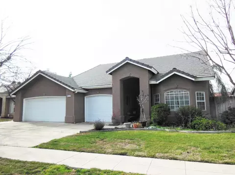 846 Park Ave, Clovis, CA 93611 photo 1
