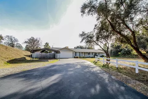 46096 Spring Trl, Coarsegold, CA 93614 photo 1