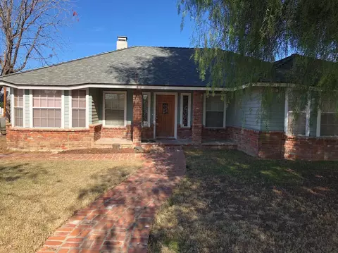 294 Monroe St, Coalinga, CA 93210 photo 1