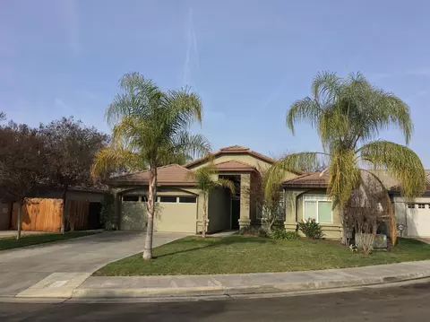 3916 E Four Creeks Ct, Visalia, CA 93292 photo 1