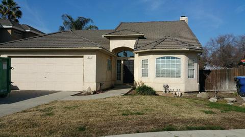 1055 Robinson Ave, Clovis, CA 93612 photo 1