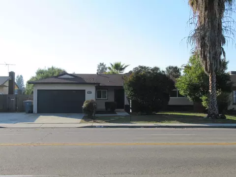 1738 Barstow Ave, Clovis, CA 93611 photo 1