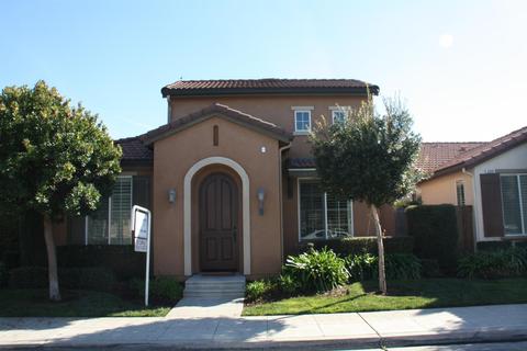 3840 Heritage Ave, Clovis, CA 93619 photo 1