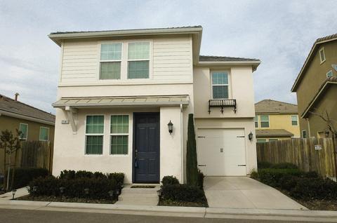 3541 Infusion Way, Clovis, CA 93619 photo 1