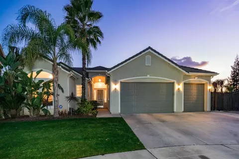3144 Rall Ave, Clovis, CA 93619 photo 1