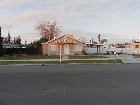 1119 E Lincoln Ave, Madera, CA 93638 photo 1