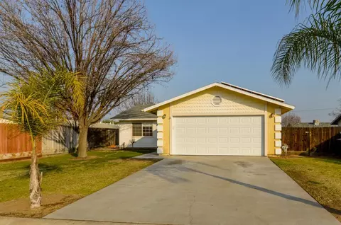341 N Argyle Ave, Clovis, CA 93612 photo 1