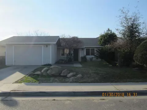 840 Laker Ln, Fowler, CA 93625 photo 1