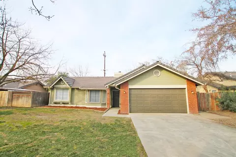 40 Devon Dr, Lemoore, CA 93245 photo 1