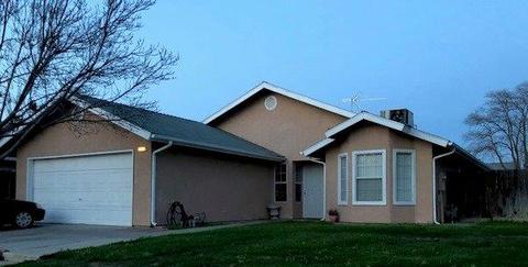 541 P St, Firebaugh, CA 93622 photo 1