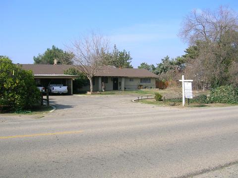 6435 N De Wolf Ave, Clovis, CA 93619 photo 1