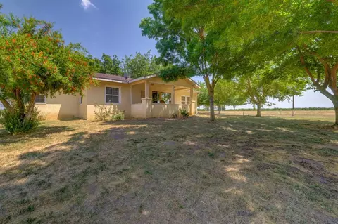 18595 Road 21, Madera, CA 93638 photo 1