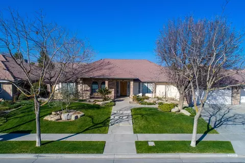 1440 Lincoln Ln, Lemoore, CA 93245 photo 1