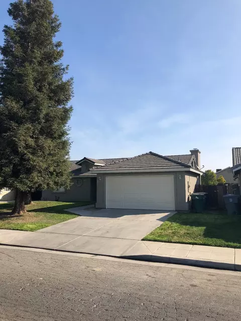 1869 Varbella Park, Madera, CA 93638 photo 1