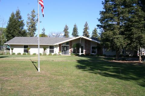 6326 E Silaxo Rd, Clovis, CA 93619 photo 1