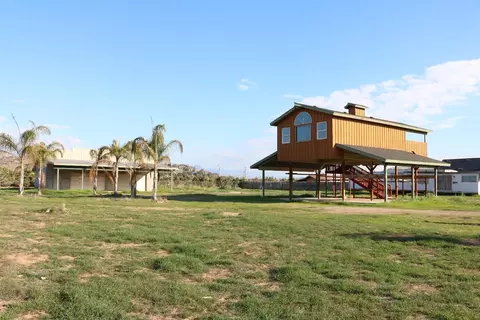 31324 Blair Rd, Exeter, CA 93221 photo 1