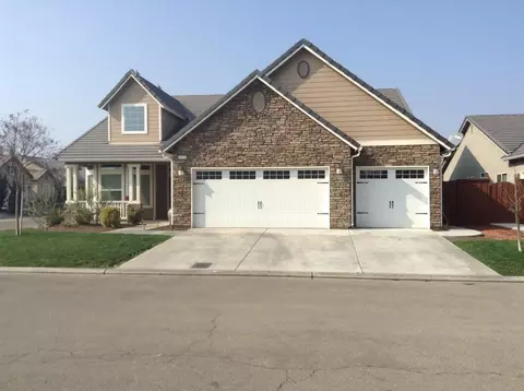 4111 N Creekbend, Clovis, CA 93619 photo 1