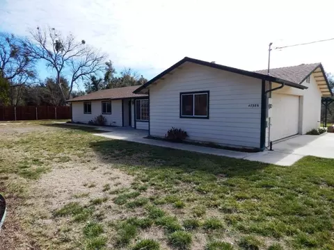 47586 Cheyenne Rd, Coarsegold, CA 93614 photo 1